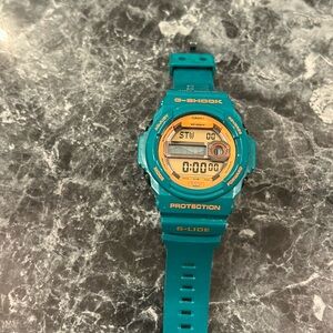 G-Shock watch Miami Dolphins colors lightly worn like new